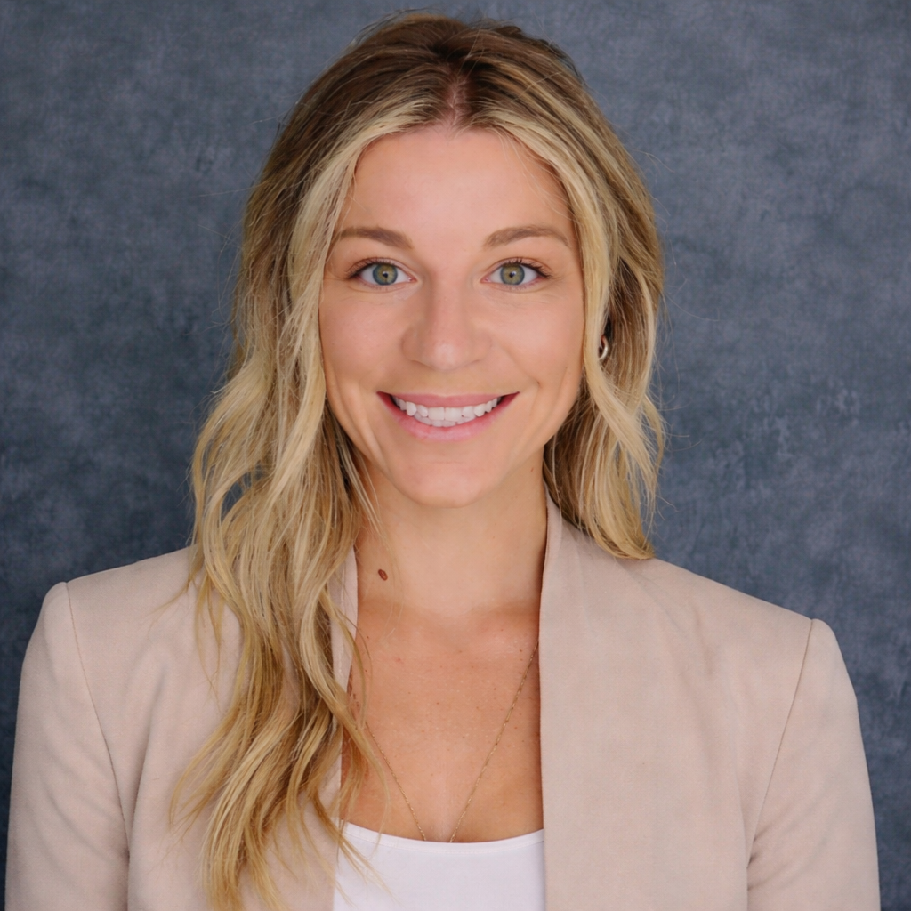 LeeAnn Jackson, RN-BSN, CEN, ATCN, MSHS Student headshot