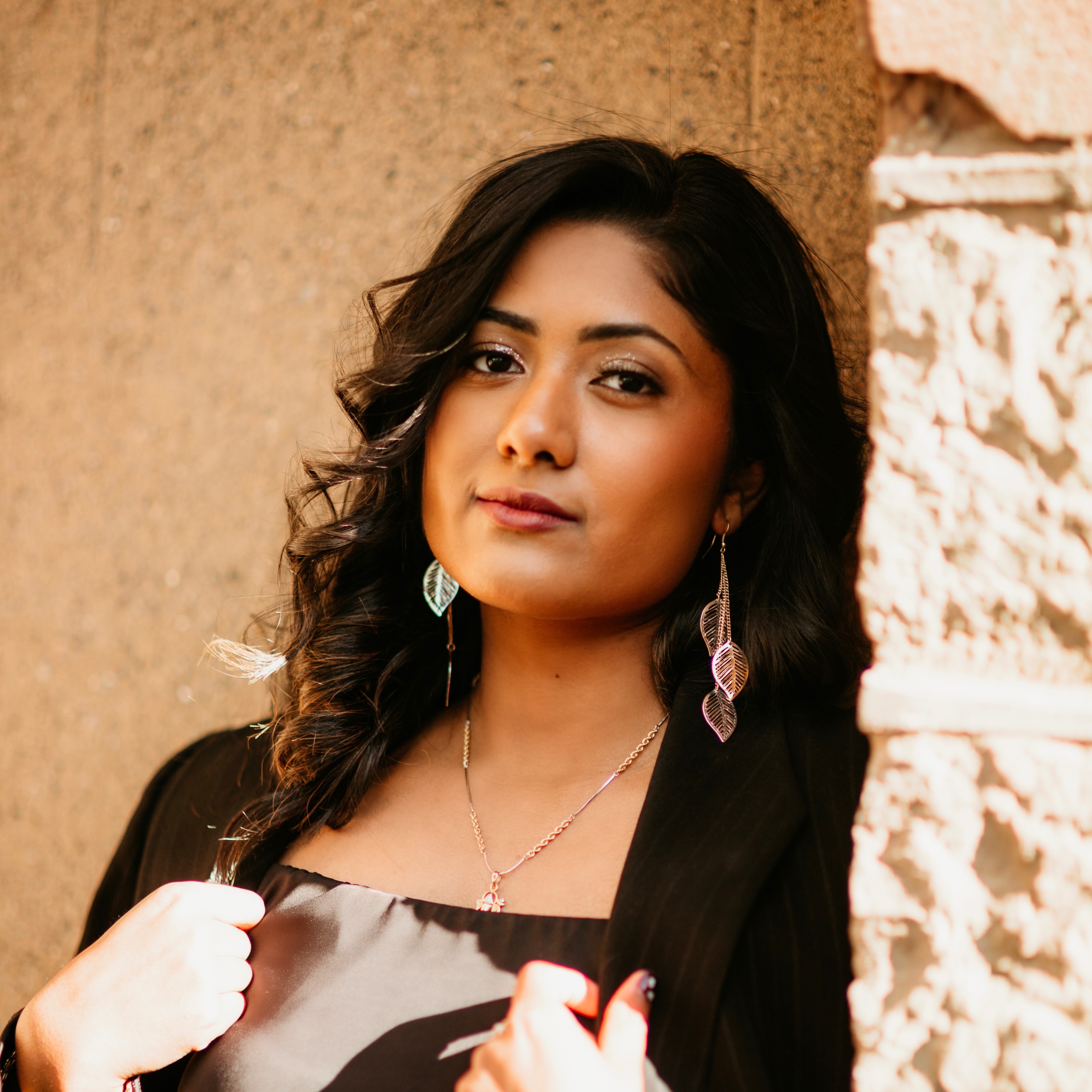 Shreya "Mona" Sinha headshot